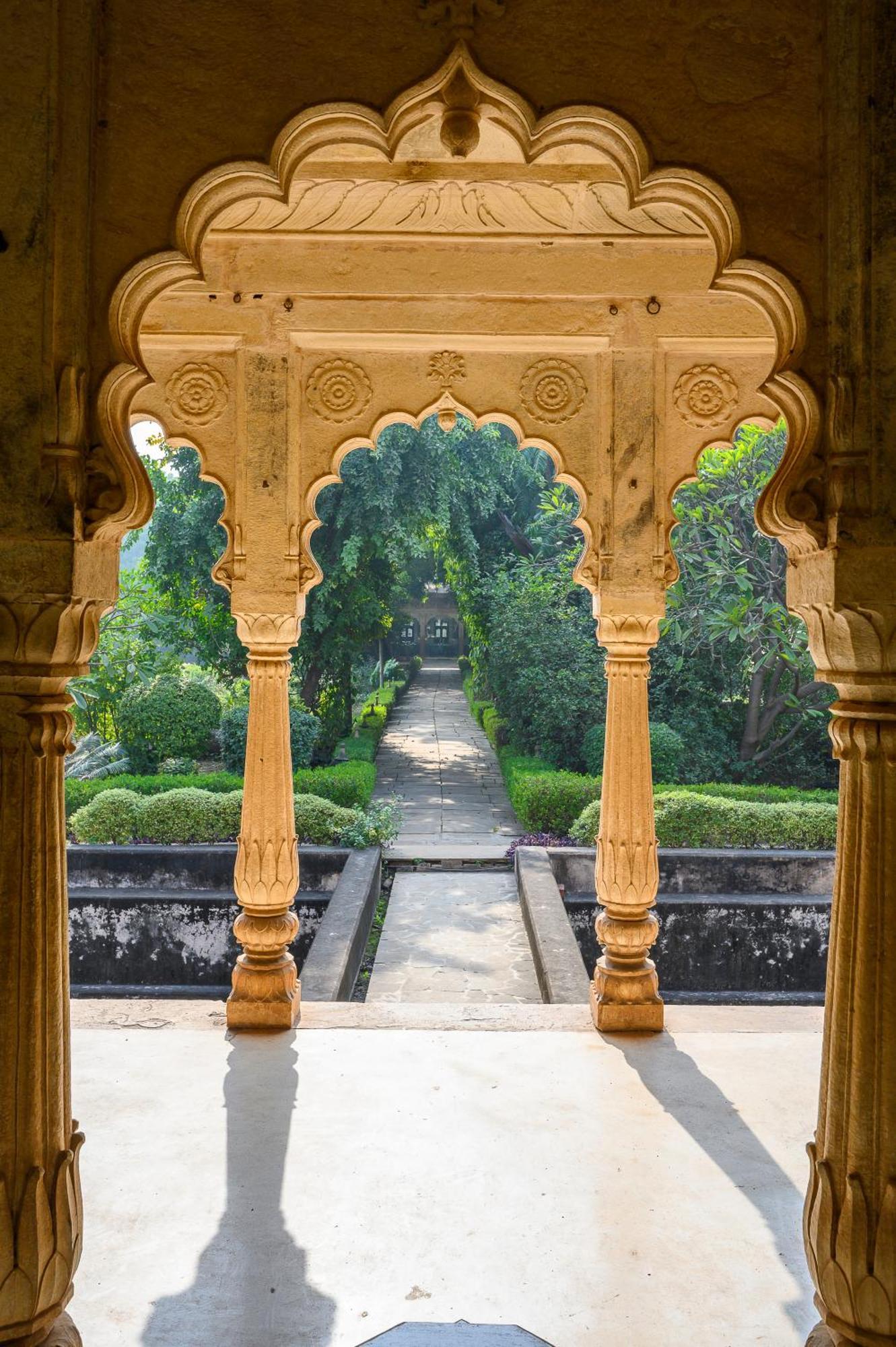 Hotel Neemrana'S - Deo Bagh Gwalior Esterno foto