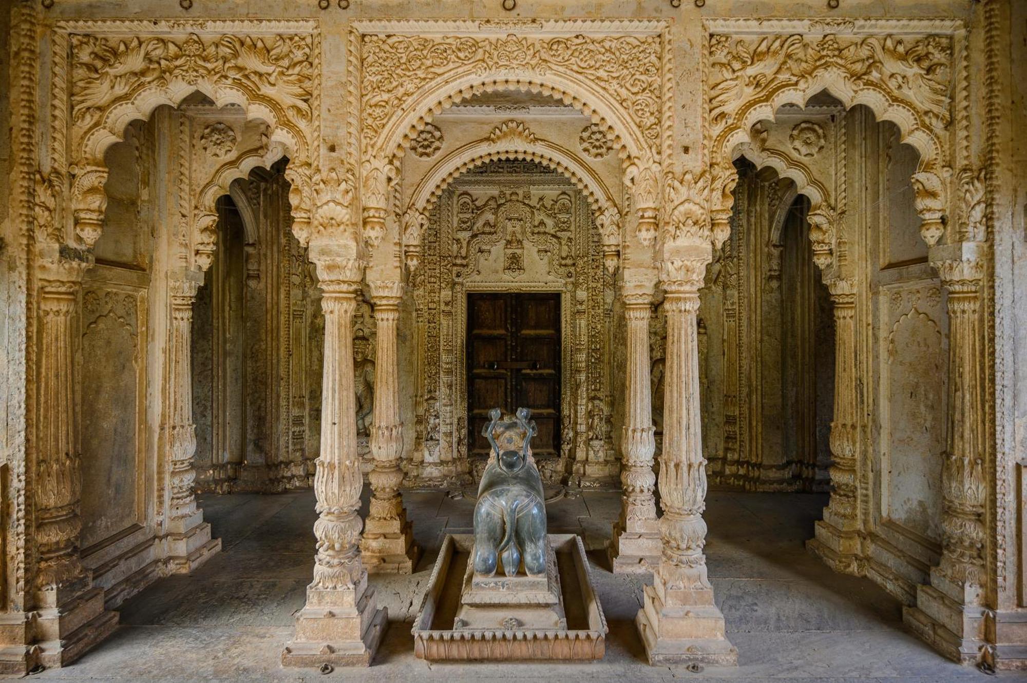 Hotel Neemrana'S - Deo Bagh Gwalior Esterno foto